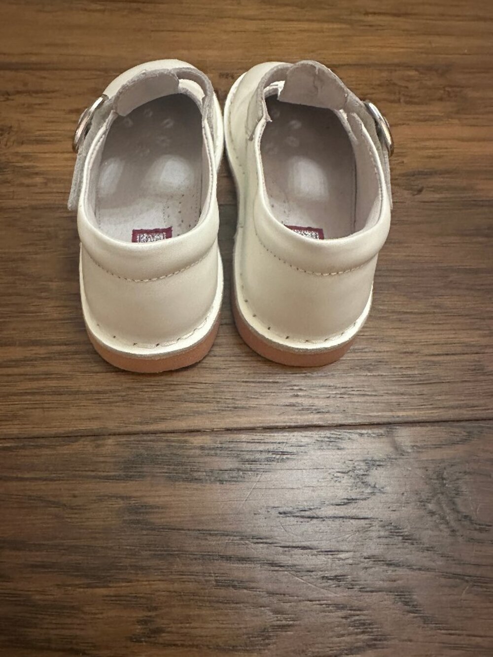 L'Amour Shoes Joy Classic Leather White T-Strap Mary Janes - Picture 4 of 8